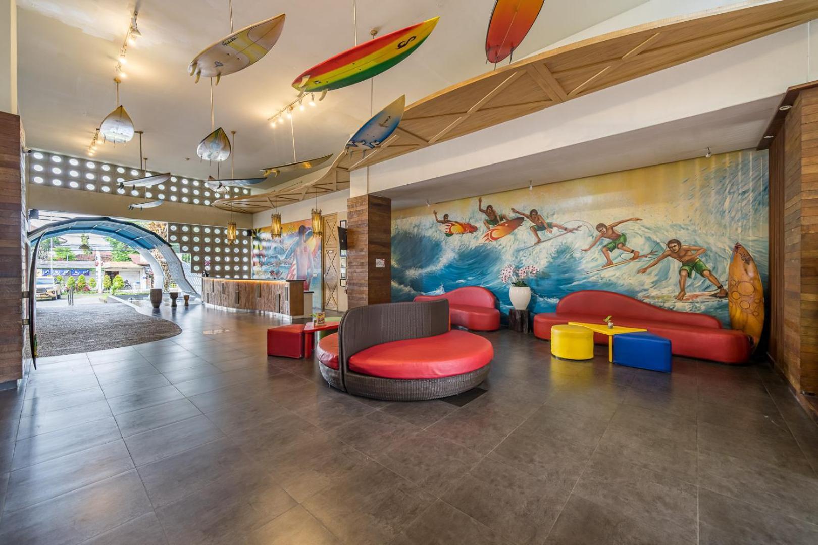 Bliss Surfer Hotel By Tritama Hospitality Legian Eksteriør bilde