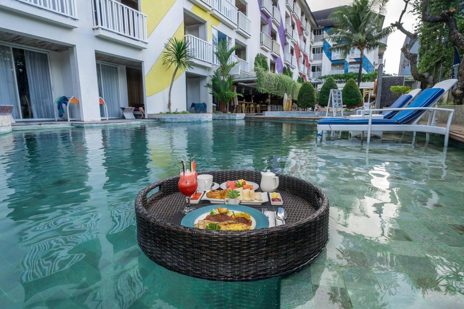 Bliss Surfer Hotel By Tritama Hospitality Legian Eksteriør bilde